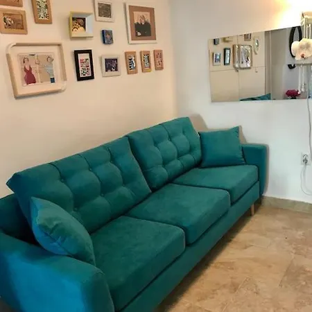 Garden Cozy Apartment